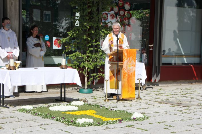 ne-neufahrn-fronleichnam-2021