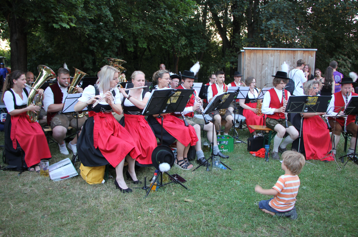 ne-neufahrn-sonnenwendfeuer-2023